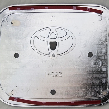Toyota Wish 2003-2010 ABS galvanizirani poklopac spremnika goriva