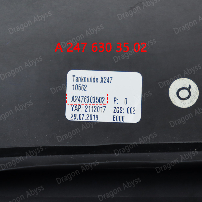 Bază capac carburant cu balama și canelură pentru Mercedes-Benz C-Class W205 (A2436306900; A2476304102; A2476303502; A1776306901)