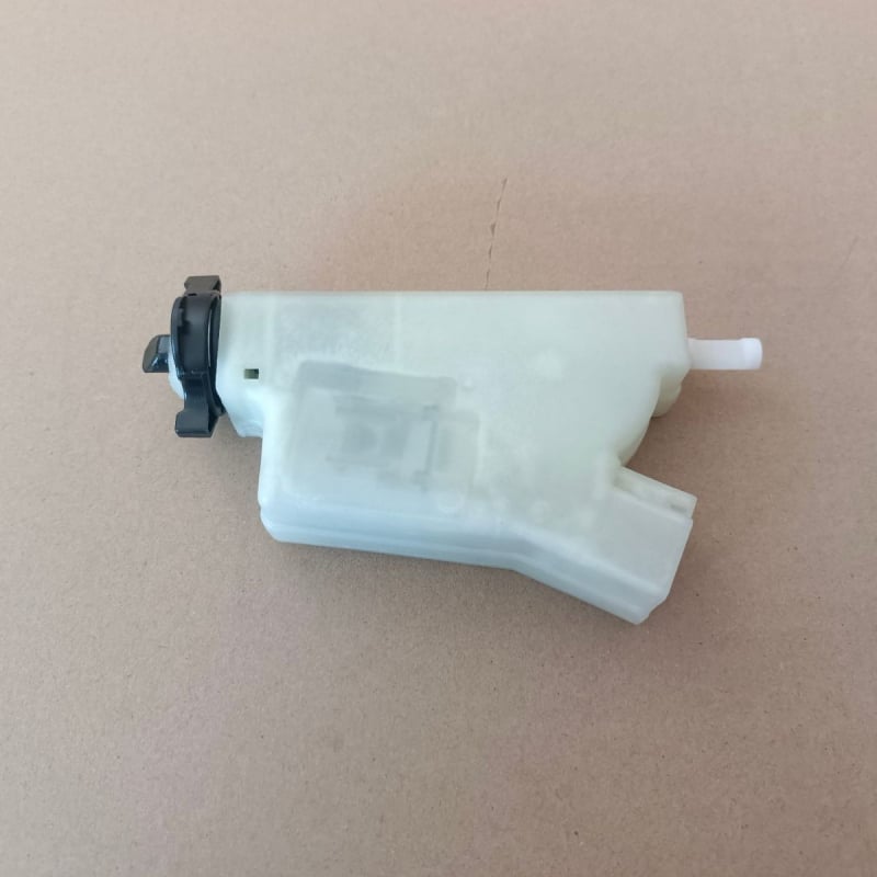 Motor poklopca spremnika goriva PZY za Nissan Patrol Y62 / QX80 — 78850-1LA0A 78850-6JE0A, PP materijal