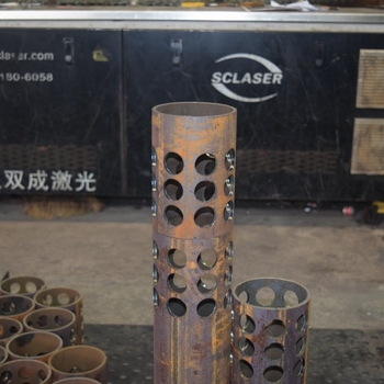 Targonca üzemanyag-feltöltő sapka záras – lopás elleni védelem és szűrőháló