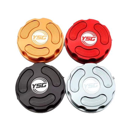 Set decorativ din aliaj de aluminiu pentru capacul de ulei și capacul rezervorului pentru scutere Yamaha PCX și NMAX (Brand: YSG; Model: 3638; Tipuri de vehicule: Click, Beat, NMAX, Adv, Giorno, Lead; Material: aliaj de aluminiu)