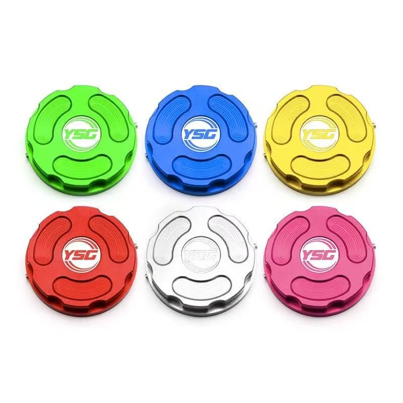 Set decorativ din aliaj de aluminiu pentru capacul de ulei și capacul rezervorului pentru scutere Yamaha PCX și NMAX (Brand: YSG; Model: 3638; Tipuri de vehicule: Click, Beat, NMAX, Adv, Giorno, Lead; Material: aliaj de aluminiu)