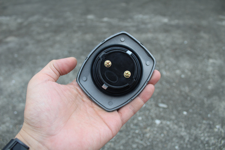 Καπάκι ρεζερβουάρ μοτοσικλέτας, σιδερένιο, μάρκα Lei