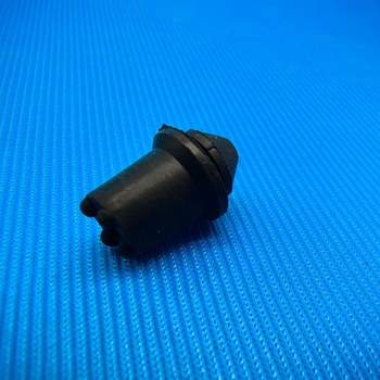 Gumene granule za apsorpciju vibracija za poklopac spremnika Infiniti QX60/JF15 - 01658-3RA0A