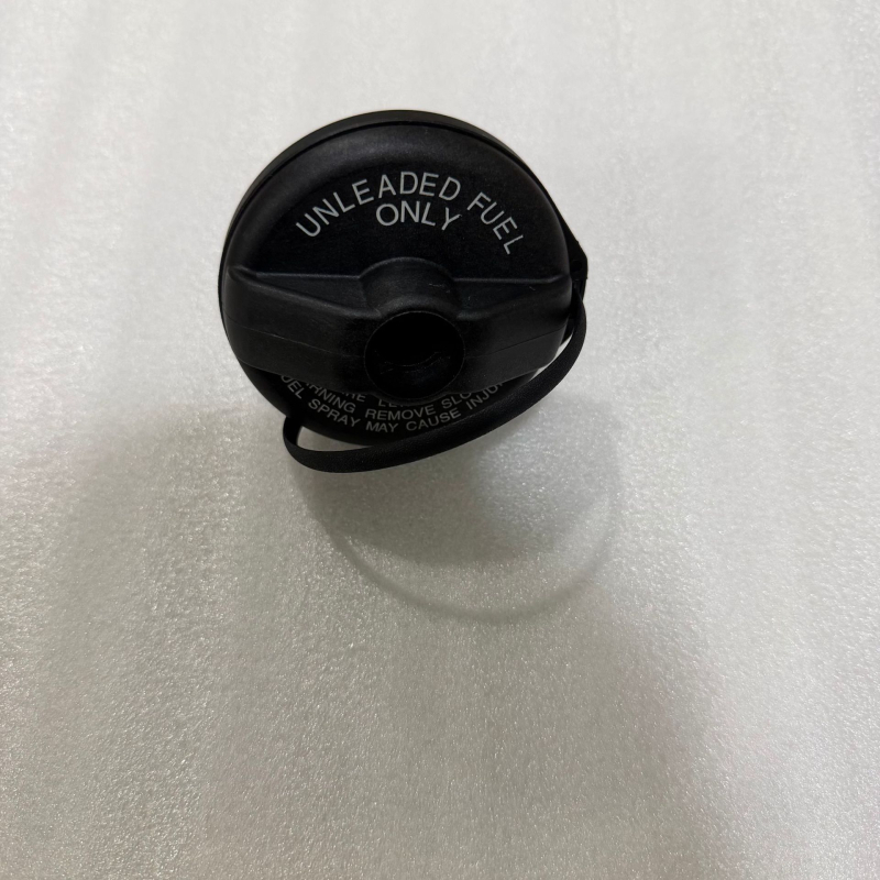 Fiat poklop spremnika goriva, model 46820586, plastični, obrada i prilagodba: Da