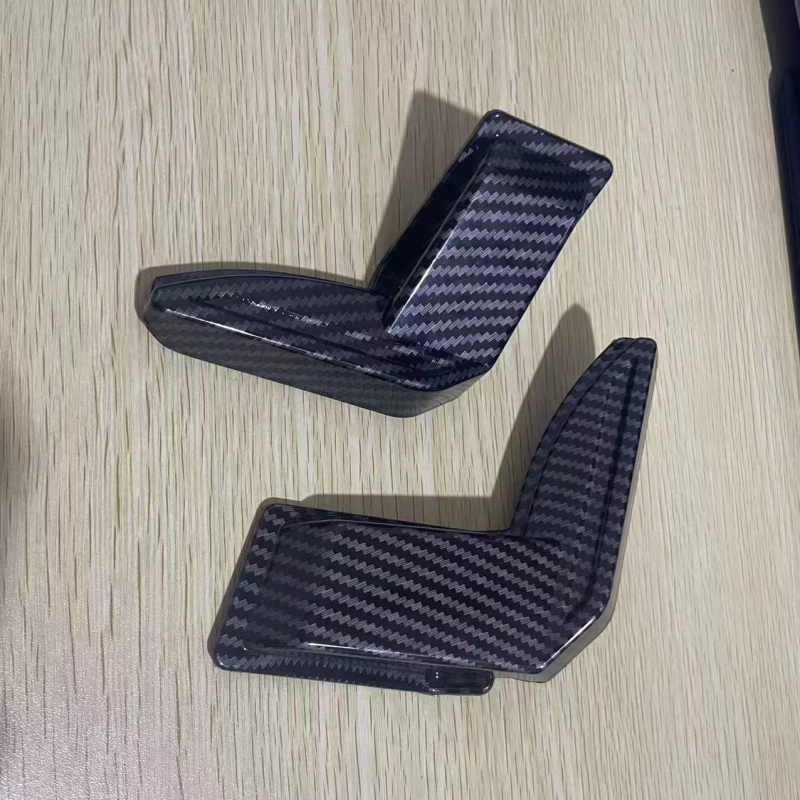 Plastični zaštitni poklopac za žice grijanja stražnjeg prozora i zaštitu kabelskih vodova Suzuki Jimny JB74 (2018-2021)