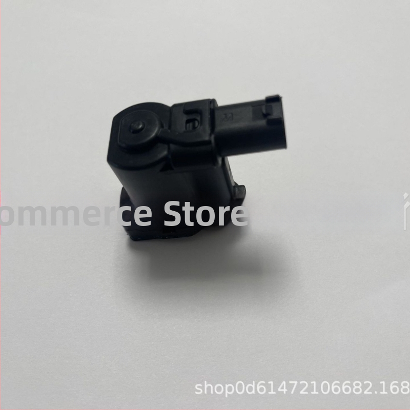 Motor zámku poklopca palivovej nádrže pre BMW, Land Rover a ďalšie — Plastová palivová nádrž, Výška 65, Príslušenstvo č.: 13435515