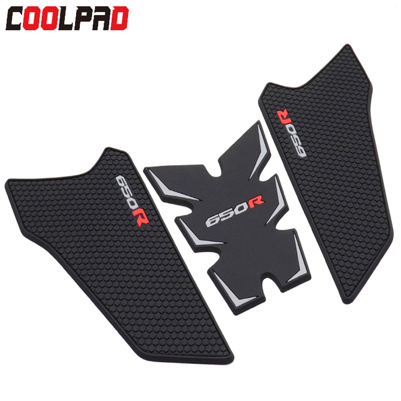 Naljepnica poklopca spremnika goriva za Honda CB650R (Materijal: guma; Instalacija: ljepilo; Kategorija proizvoda: naljepnica spremnika; Brend: 235454)