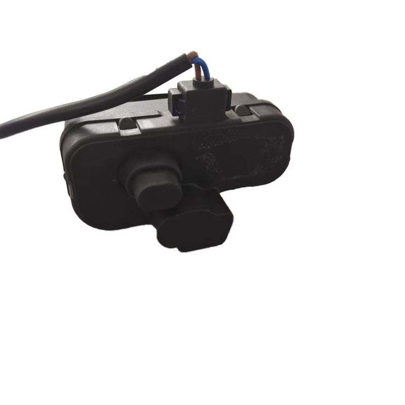 Aktuator zaključavanja poklopca spremnika goriva | Model 5ND810773A | Kompatibilno s VW Tiguan | Materijal PA66 | Brend SYT