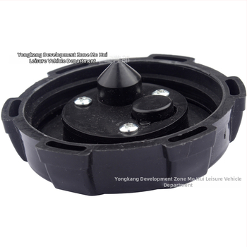 ATV uzáver palivovej nádrže — plastový, kompatibilný s 150-250cc quad