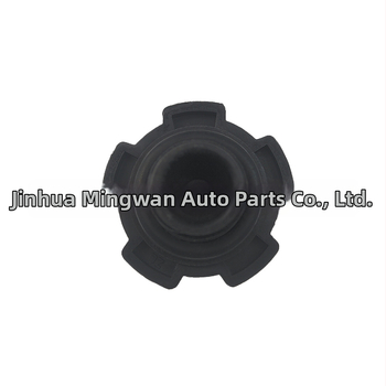 Olejový uzáver / uzáver palivovej nádrže pre Nissan New Gold Cup, model 15255-D5502 / 15255 D5502; kompatibilné s Nissan New Gold Cup; účel: olejový uzáver / uzáver palivovej nádrže.