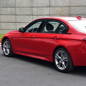Nerđajući čelik – prozorska dekorativna obrubnica za BMW 3. seriju F30/F35 (2013–2019)