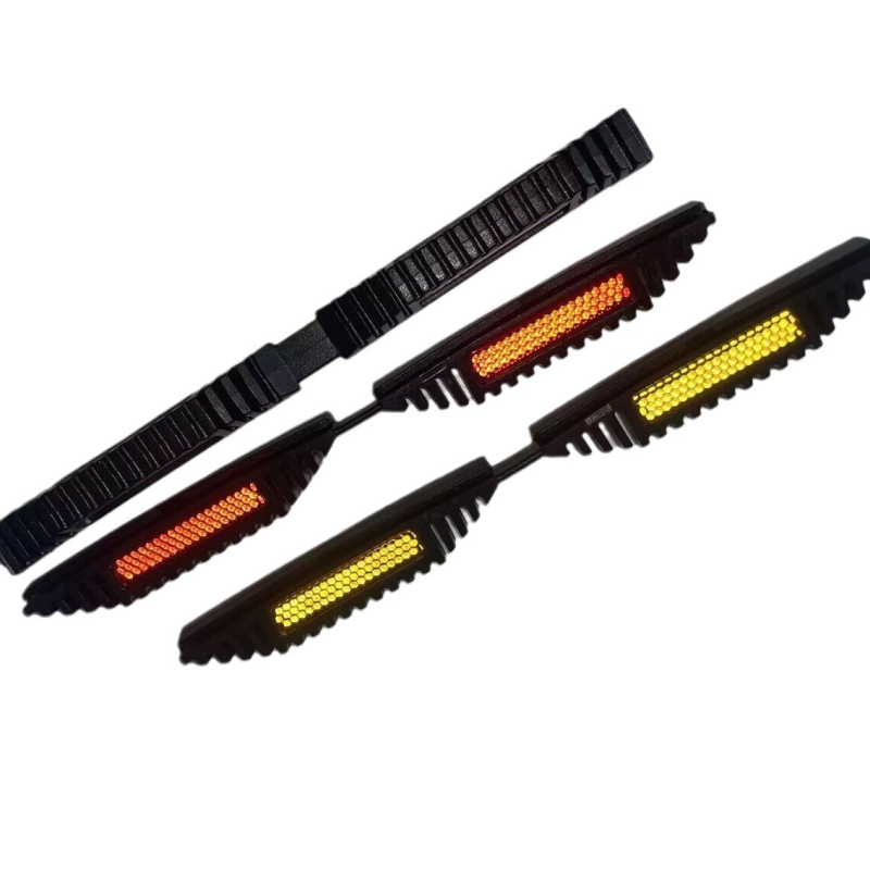 DG504 Reflektív autóajtó élvédő, univerzális, PS+PE