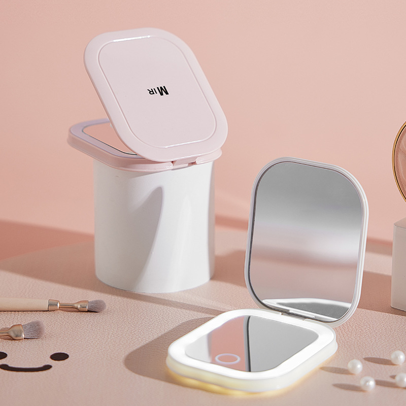 Kozmetičko ogledalo s dvostrukim povećanjem, trobojnom rasvjetom i sklopivim putnim ogledalom (plastični okvir; aluminijsko ogledalo)