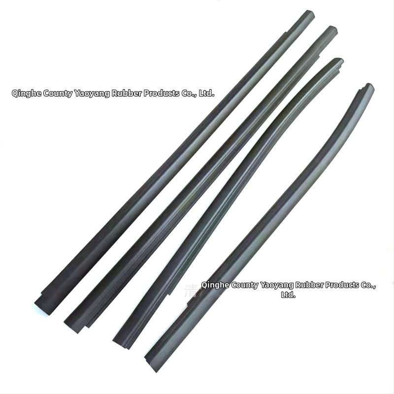 Gumený tesniaci pás okna Ford Ranger 2013-2021