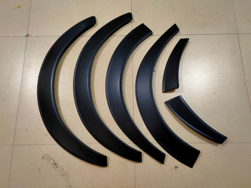 ABS Extensii pentru aripile Toyota Hiace HIACE200 Series (2005–2019)