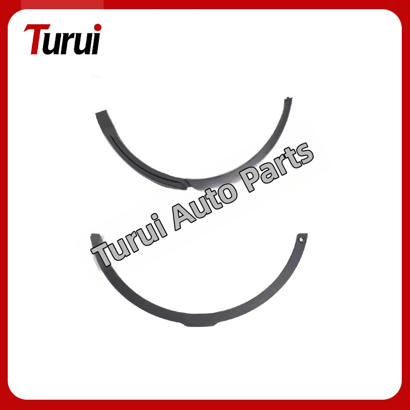 Predný okraj blatníka (bez dier) pre Land Rover Range Rover Evoque 2012–2018; Materiál: Plast; Model: LR036051 LR036053; Číslo dielu: LR036051 LR036053