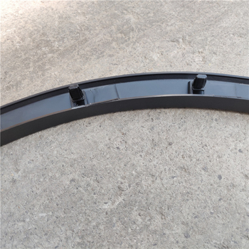 Crna dekorativna traka za rub kota i blatnika za FAW Bestune X40, X80, T33, T77, T99, T55