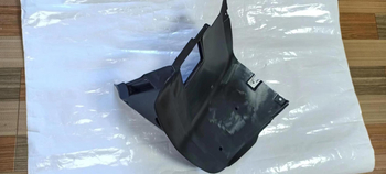 BMW E46 garnitură interioară a aripii față, plastic — numere de piese 51718193812/81251718193811