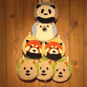 Jastučnica za balkon s motivom slatkih životinja, protuklizna površina, punjenje poliester vlaknima, crtani stil, prilagodljivo.