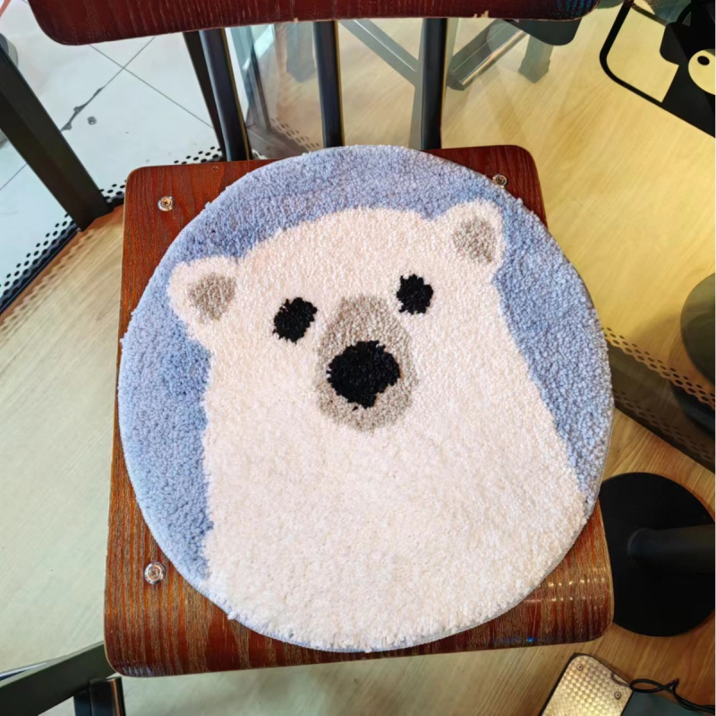 Jastučnica za balkon s motivom slatkih životinja, protuklizna površina, punjenje poliester vlaknima, crtani stil, prilagodljivo.