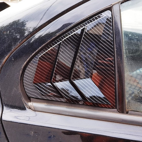 Zadnje trokutaste zaštitne rolete za prozore Mitsubishi Wing God 09-16 – ABS, vanjska dekoracija u stilu Mustang, kompatibilno s MT/manual, prilagodljiva obrada (Materijal: ABS; Primjenjivi modeli: Mitsubishi Wing God 09-16; Mjenjač: MT/manual)