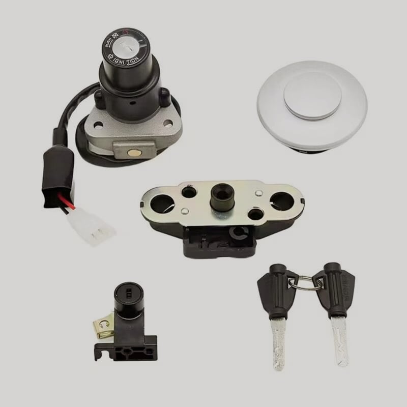 Set bravica za motocikl — zapaljenje, spremnik, sjedalo i vrata; Materijal: Plastika; Šifra artikla SZ-LB05-I500855332; Međunarodni izvoz: Ne; Prilagođeno obradivanje: Ne