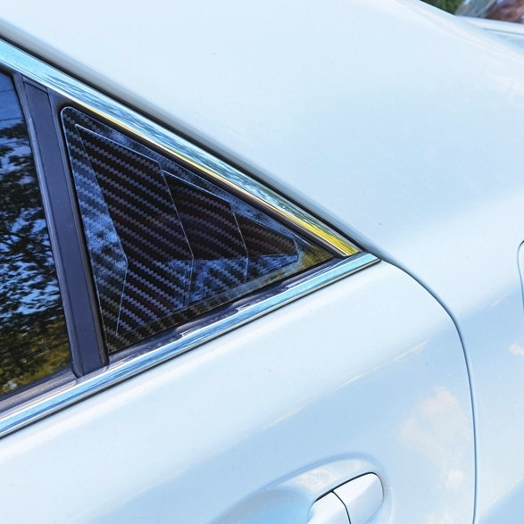 ABS stražnja trokutasta rešetka za izlaz zraka stražnjeg prozora, Toyota Reiz (2010-2017), vanjska dekoracija, Mustang stil