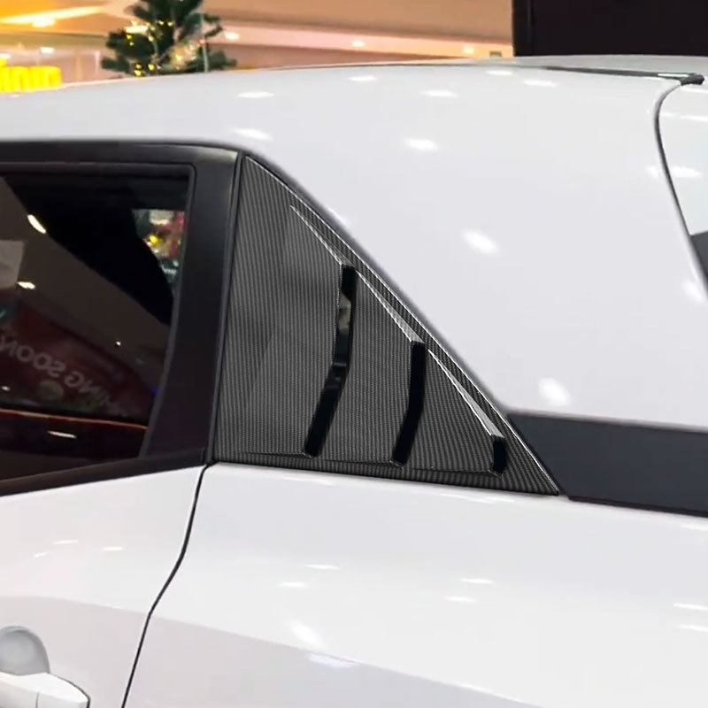 ABS dekorativna zaštitna traka za stražnje trokutasto staklo s lamelama za Mitsubishi Xforce Outlander Sport 2025