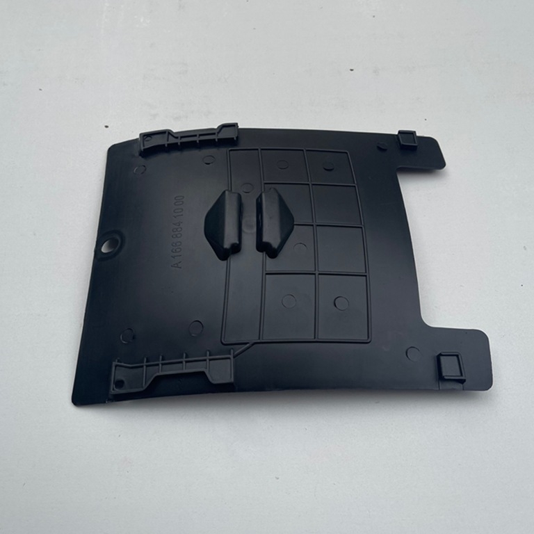 Plastični poklopac za kalnik za Mercedes GLS ML GLE GL
