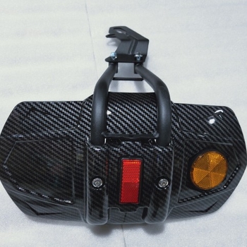 Заден калник за мотоциклет – анти-въглеродна стоманена фибър калник, PP материал, разширен дизайн, персонализирана обработка, съвместим с Honda, Kawasaki, Yamaha и BMW