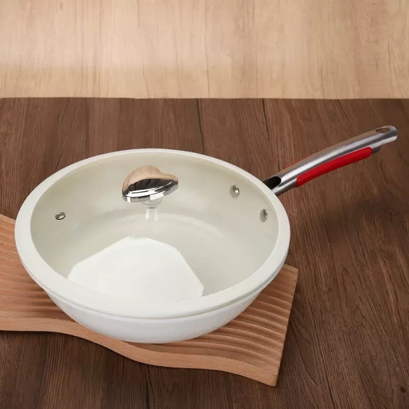 Γουόκ τηγάνι από χυτοσίδηρο με επίπεδο πυθμένα και διπλό πυθμένα, γυάλινο καπάκι, συμβατό με γκάζι και επαγωγική εστία.