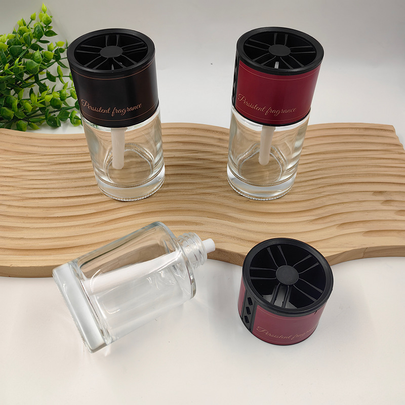 Μπουκάλι αρωματοθεραπείας αυτοκινήτου — κυλινδρικό μπουκάλι αρωματοθεραπείας, κρυστάλλινο γυαλί, κατασκευασμένο στο Xuzhou, Κίνα, μάρκα Chuangming Glass, επιλογές προσαρμογής