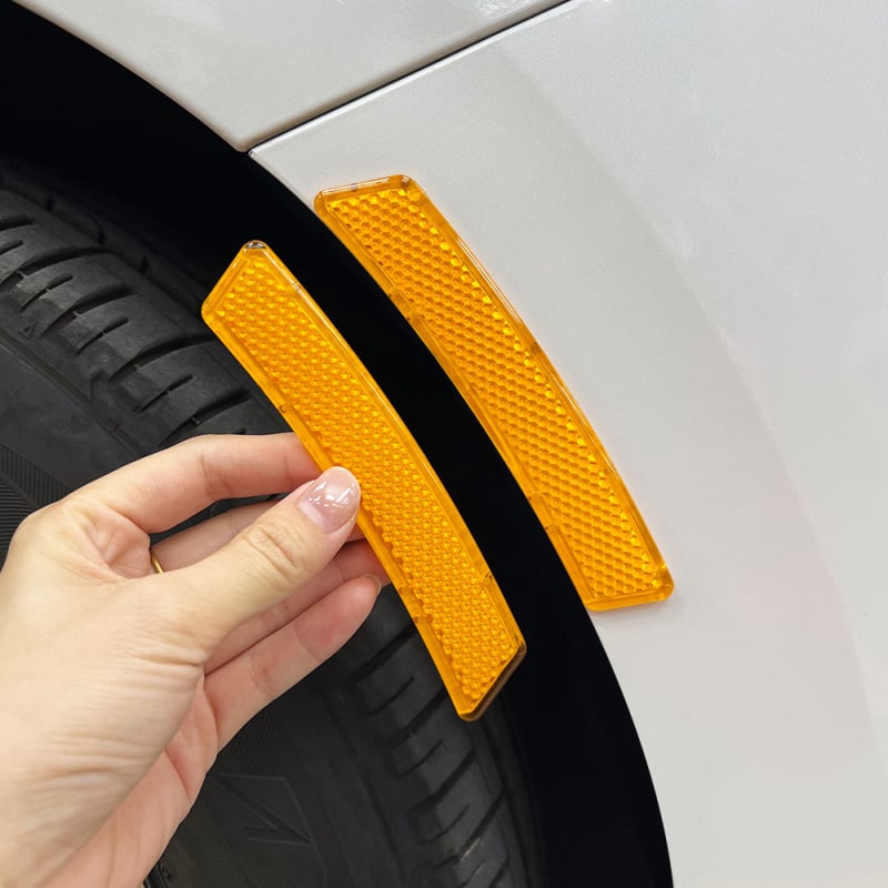 3D reflektirajuće naljepnice za blatnike uz vrata automobila – zaštita i ukrašavanje
