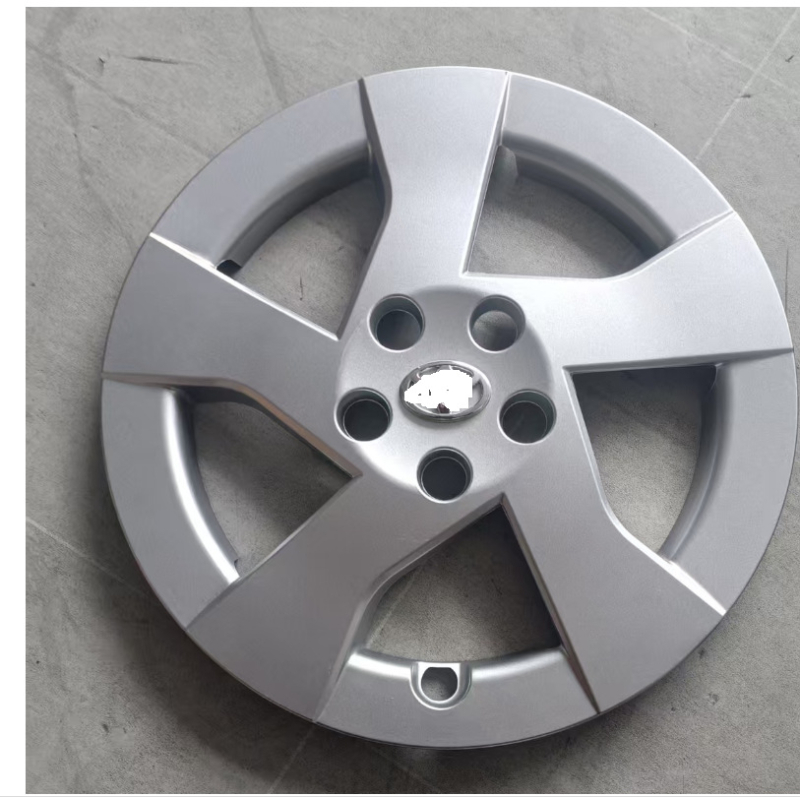 Plastični poklopac kotača za Toyota Prius 3. generacije (2010-2012), proizvedeno u Jiangsu