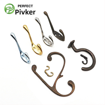 Vešiak na kabát zo zinkovej zliatiny, elektroplátovaný povrch, určený pre nábytok, Pfk2006, Pivk hardware