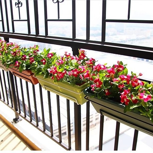 Επιτοίχιος βραχίωνας/βάση για γλάστρες μπαλκονιού — κατασκευή από ρητίνη, σκανδιναβικού στυλ; ανθεκτικό στη διάβρωση και ανθεκτικό