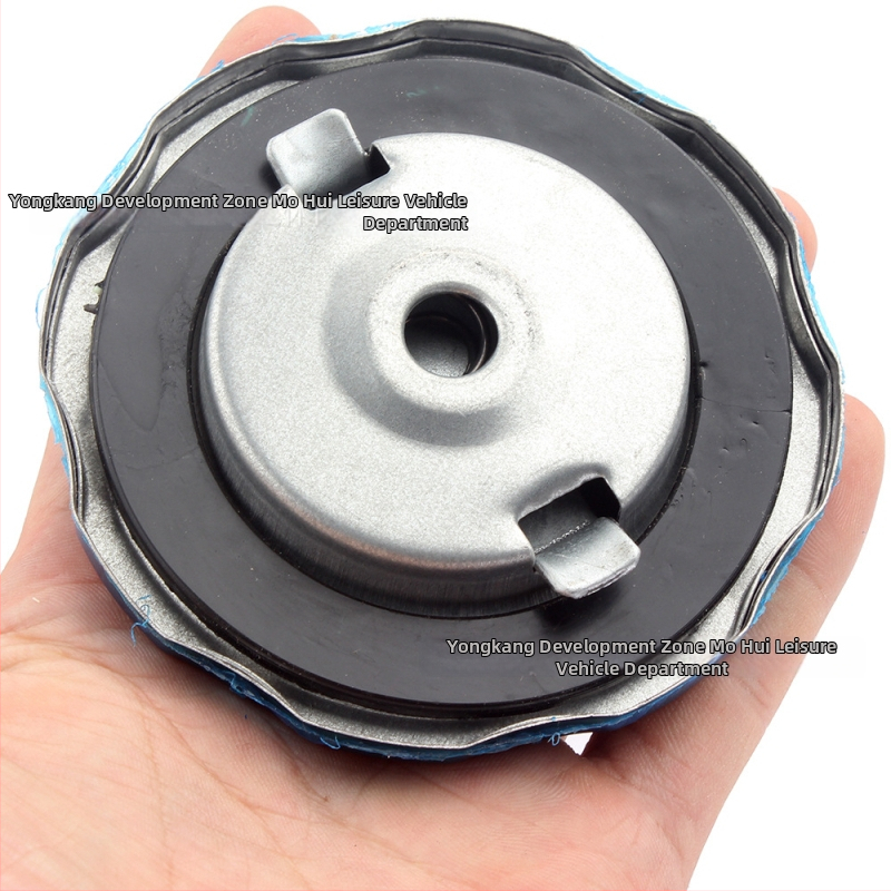 Kryt palivovej nádrže Hengmao pre GX120–390, 168F, 17620-ZH7-013, Železo