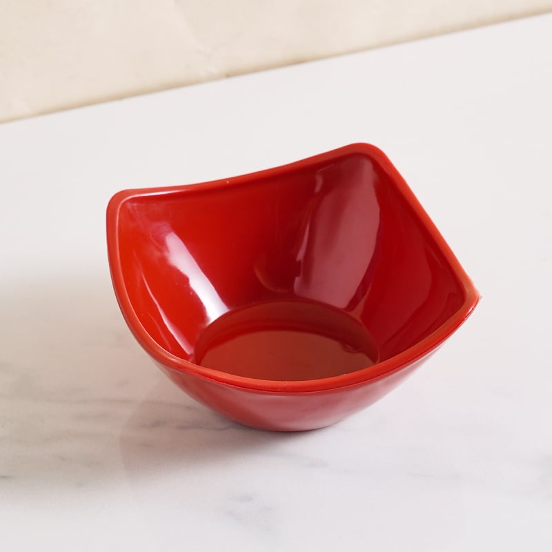 Квадратно блюдо за сосове и подправки, модерен минималистичен стил, подходящо за микровълнова, повърхност с горещ печат, възможна персонализация