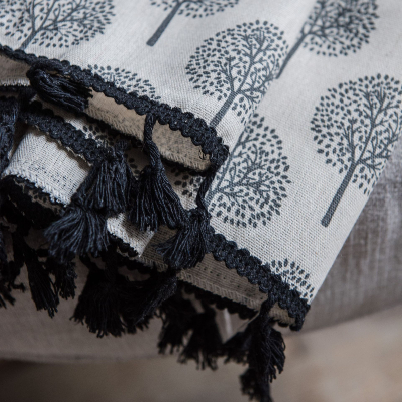 Кухненска завеса за прозорец с принт на дърво и ресни, памук-лен тъкан, полупрозрачна, монтаж на пръчка