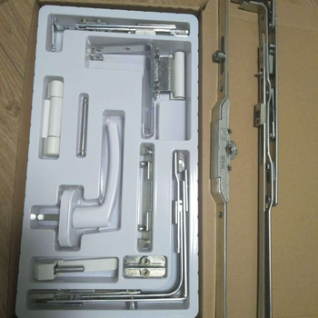 Beépíthető ablak- és ajtózárók belső nyitású és belső hajlítású PVC ablakokhoz — cinkötvözet, DELI márka, modern minimalist dizájn