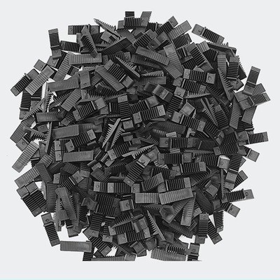 Inserție de fixare a sticlei pentru uși și ferestre din aluminiu cu întrerupere termică; montaj în spațiu gol; cleme de prindere; tampoane de strângere; anti-slăbire; material plastic