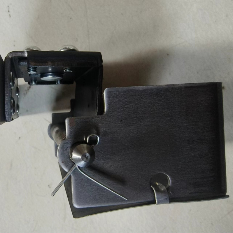 Ajtó- és ablakzsanérok — általános vastagságú típus, anyag Q235 szénacél, felület galvanizált, modern minimalist stílus, márka Far Sailing