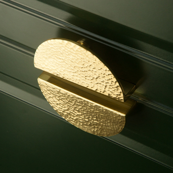 Drška za vrata ormarića - kaljena mesingana, kovana, model BYCW001 (BYCW001, Brass, Forging, Cabinet door)