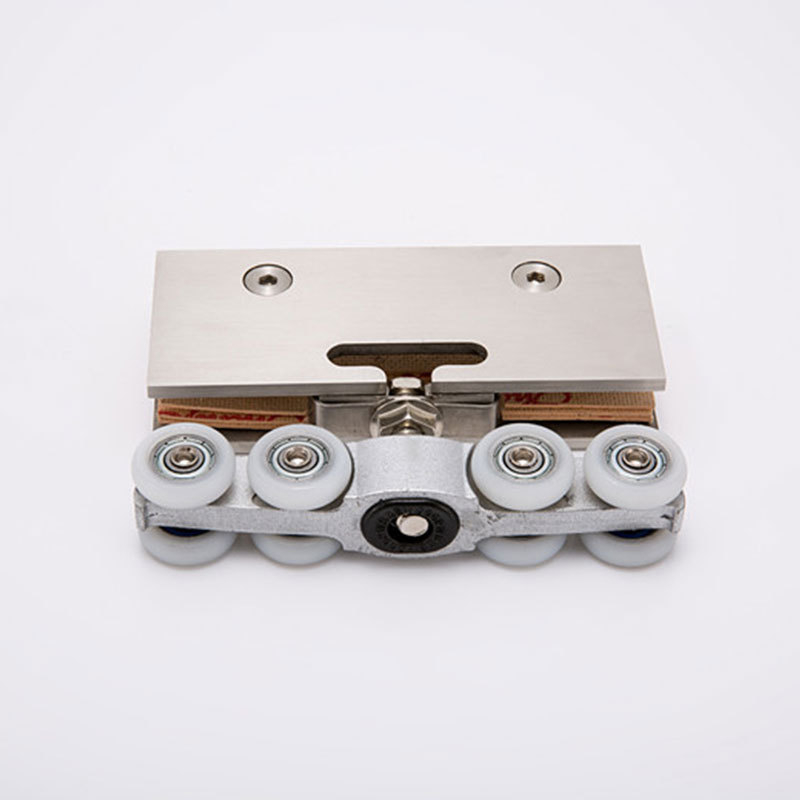 Négyzet alakú üveges ajtó függő görgő — Anyag: Vas/Rozsdamentes acél; Modell: 4015; Márka: Titanium Ya; Kötélbarázda sugár: 23; Feldolgozás: Mintavételes testreszabás