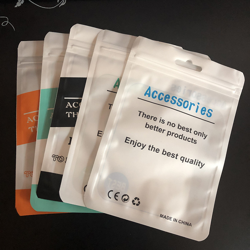 Mobiltelefon kiegészítők csomagoló taskája, univerzális, önzáró, matt átlátszó adatkábel zacskó, zárási hossz 3 cm, márka Shunyu