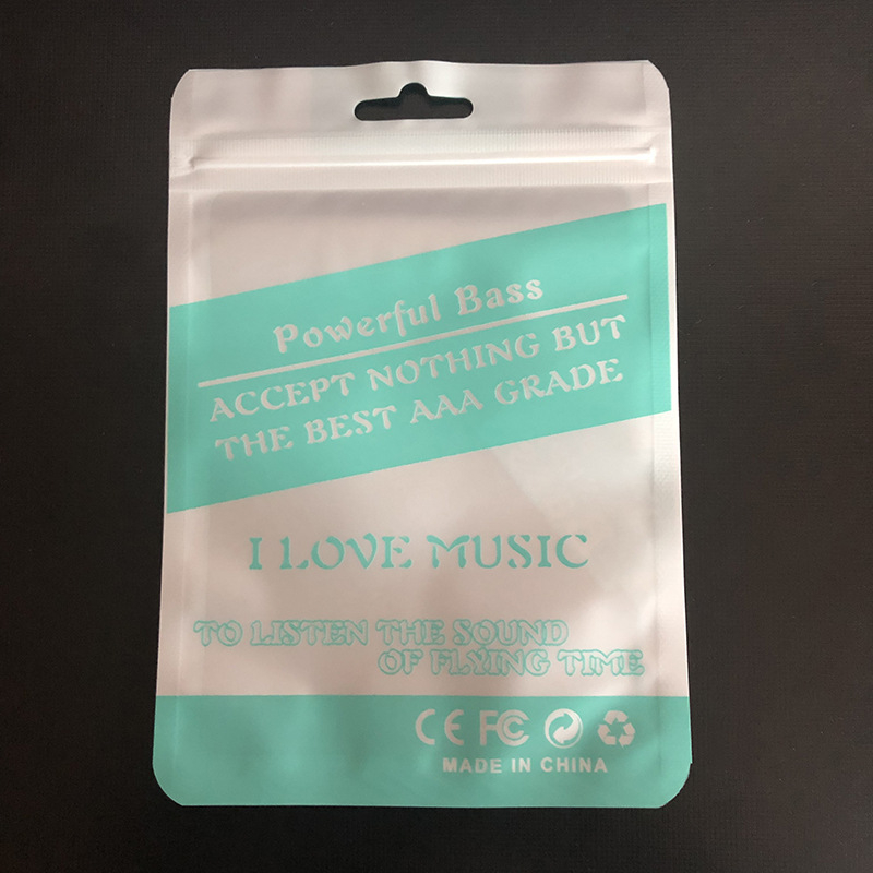 Mobiltelefon kiegészítők csomagoló taskája, univerzális, önzáró, matt átlátszó adatkábel zacskó, zárási hossz 3 cm, márka Shunyu