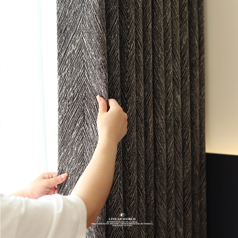 Prozorska zavjesa u talijanskom minimalističkom stilu s jacquard uzorkom riblje kosti, Chenille materijal, zatamnjivanje svjetla 71–90%, pogodna za kutne prozore i prozore od poda do stropa