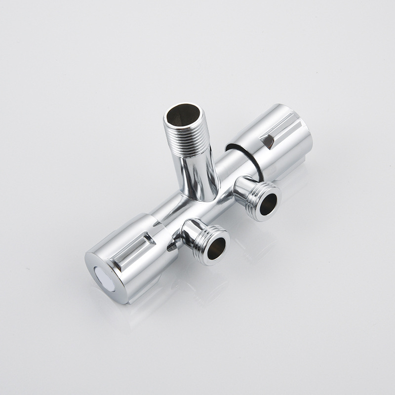 Zidni kupaonski faucet s čeličnim tijelom i bakrenim jezgrom ventila (radna temperatura 0–40°C; nazivni tlak 1).