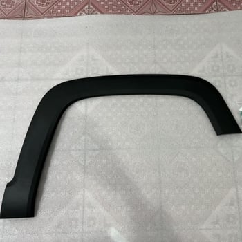 Proširenje obrva kotača od nehrđajućeg čelika za Jeep Renegade – prednje i stražnje, model Freeman, OEM stil